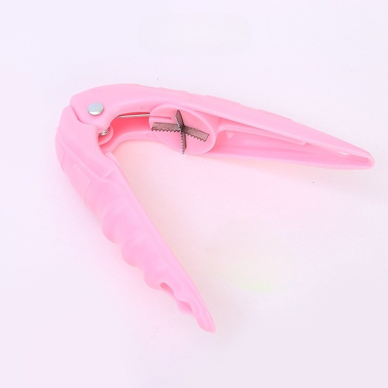 Globetrek° NutCracker 1+1 FREE: Easy To Use High Quality Ergonomic Nut Cracker