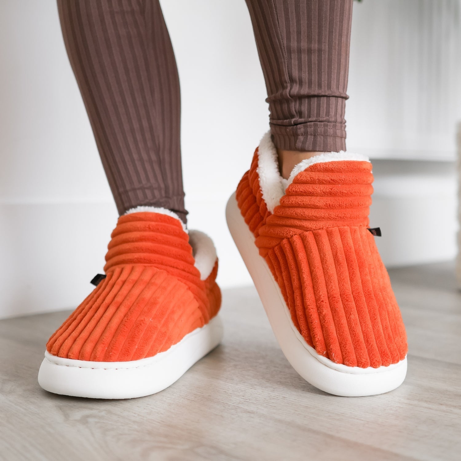 Happy™ CozySlippers: Unisex Winter Footwear Comfortable Warm Slippers