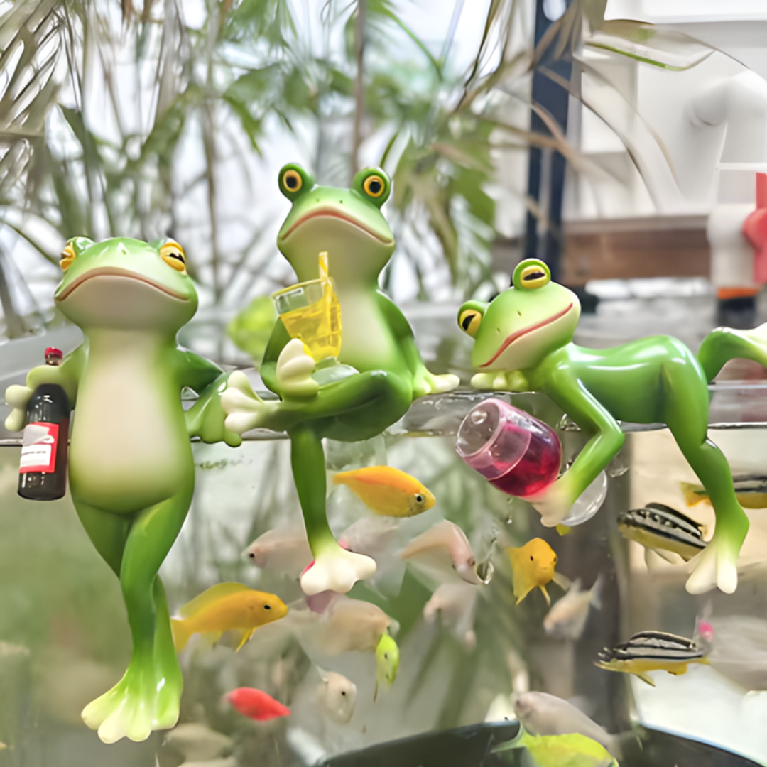 GardenOrnament: Cute Frog Decoration Hanging Pot Edge Garden Ornament