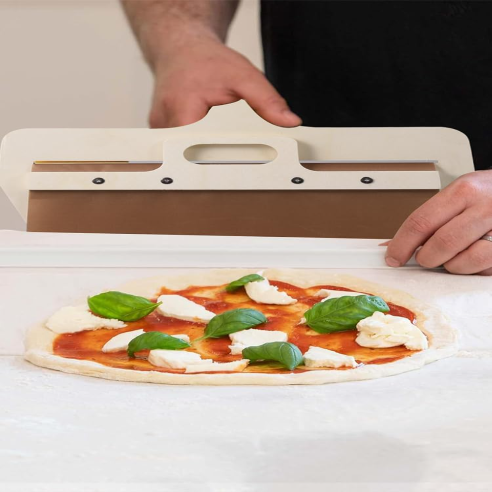 Globetrek° PizzaPeel: High-Quality Non-Stick Pizza Slide Peel  Kitchen Tool