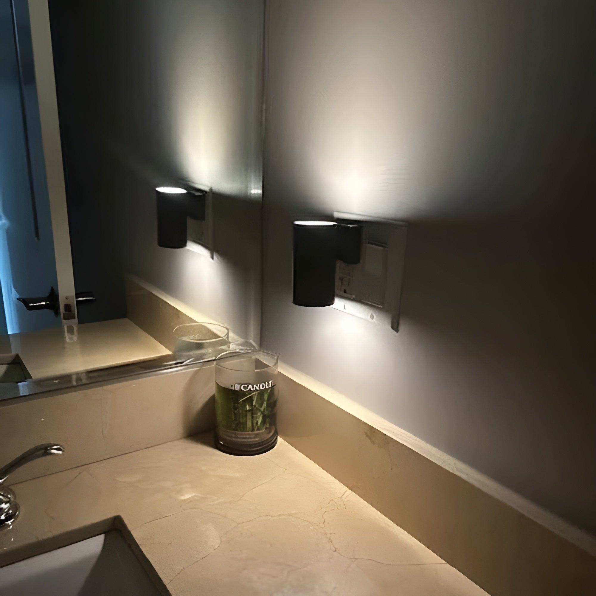 Ledsen™ NightLight: Modern Portable Dimmable Plug-In Night Light