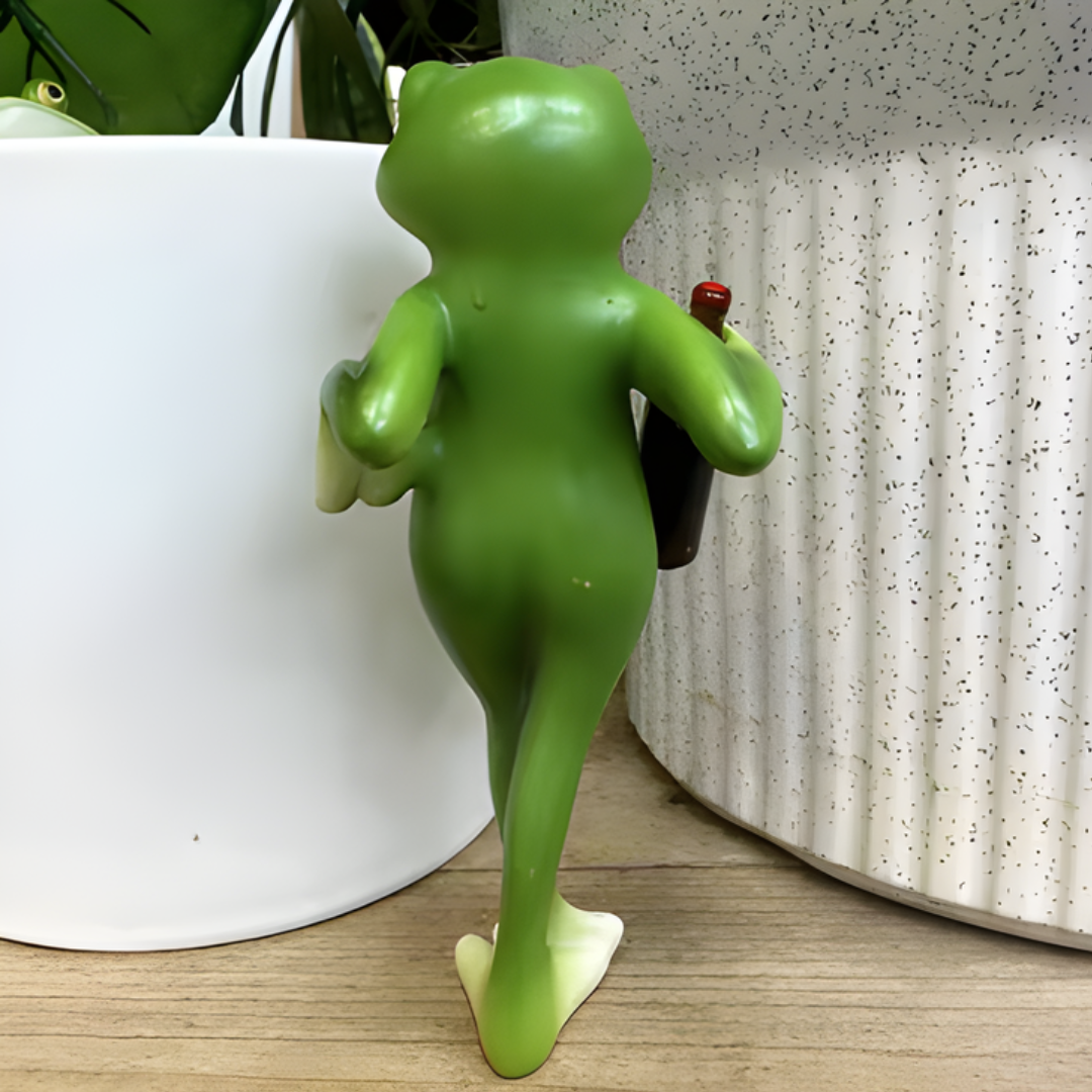 GardenOrnament: Cute Frog Decoration Hanging Pot Edge Garden Ornament