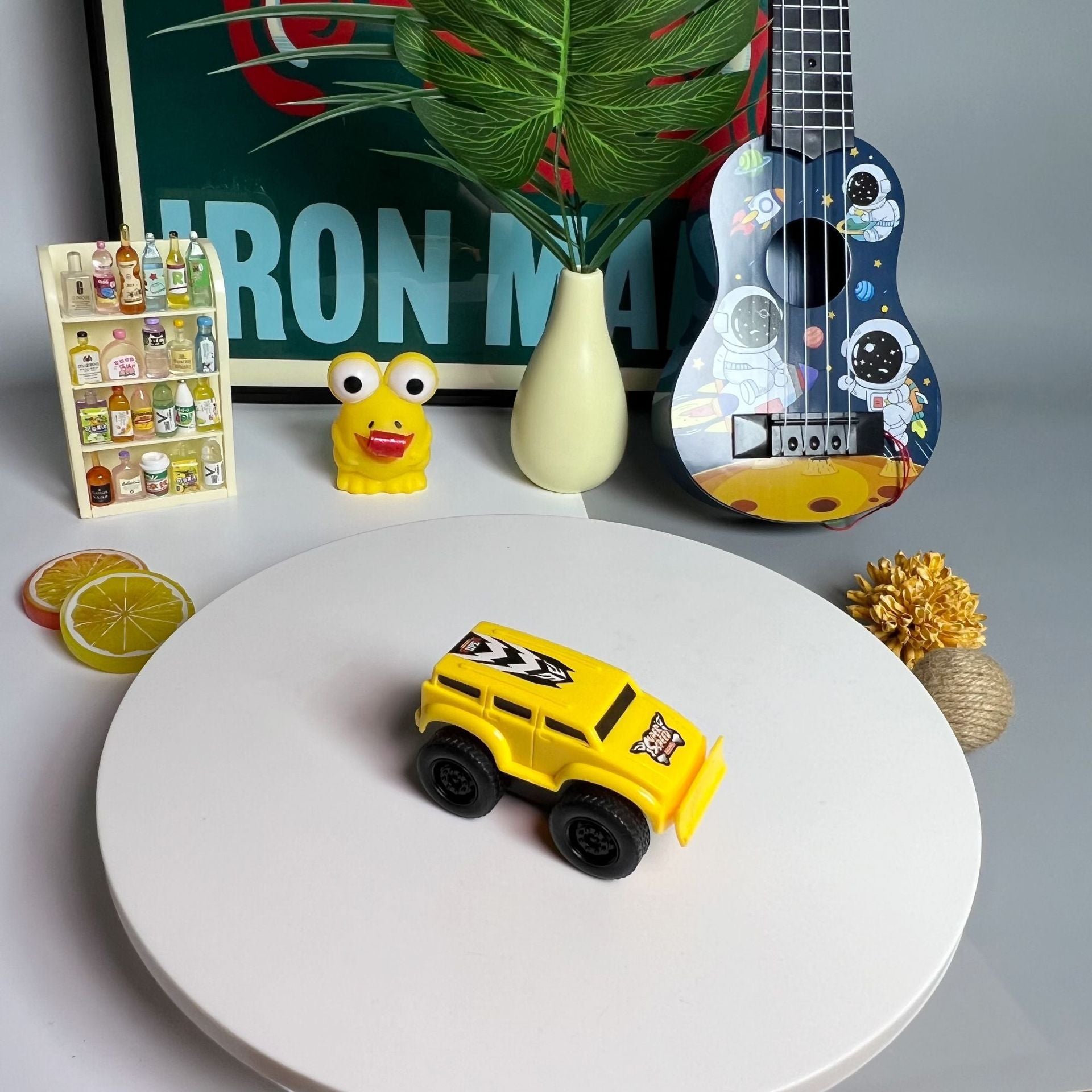 Kletshuts™ MagneticCar: Wall Climbing Magnetic Toy Car