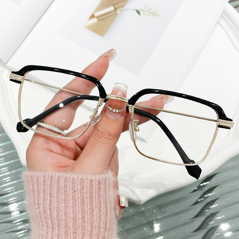 VisionGlasses 1+1 FREE: SlimFit Anti-Blue Light Protection Vision Glasses