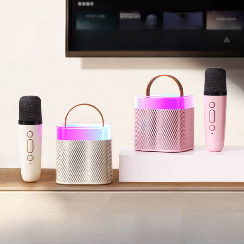 KaraokePro – Mini Karaoke Machine With Wireless Microphones