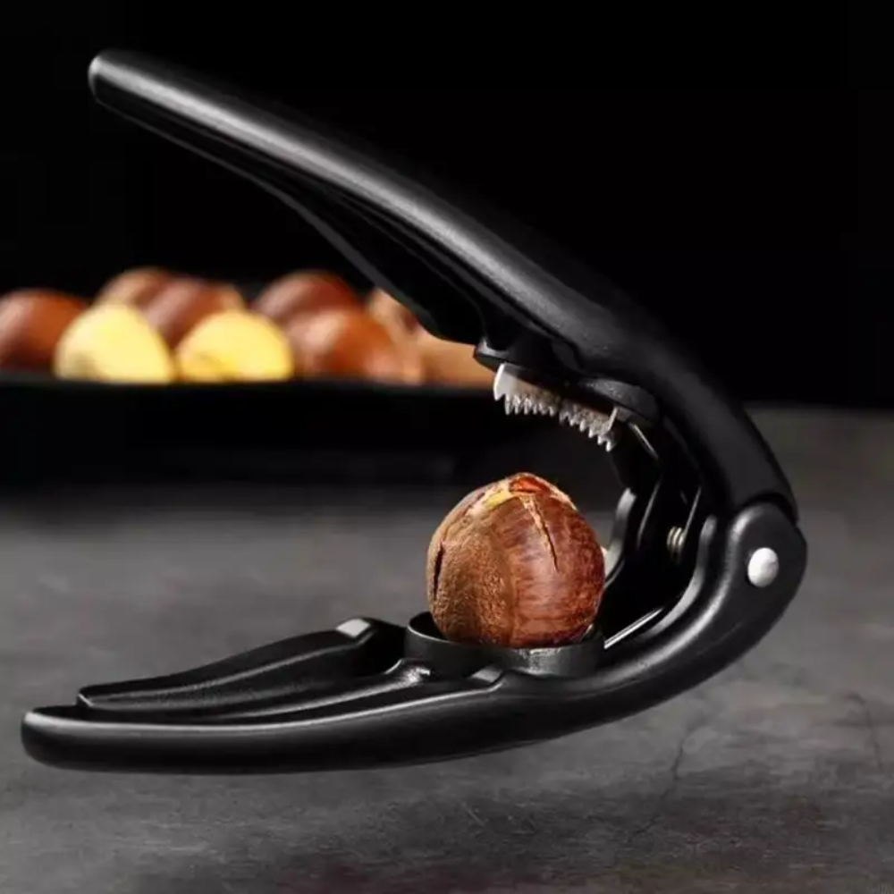 Globetrek° NutCracker 1+1 FREE: Easy To Use High Quality Ergonomic Nut Cracker