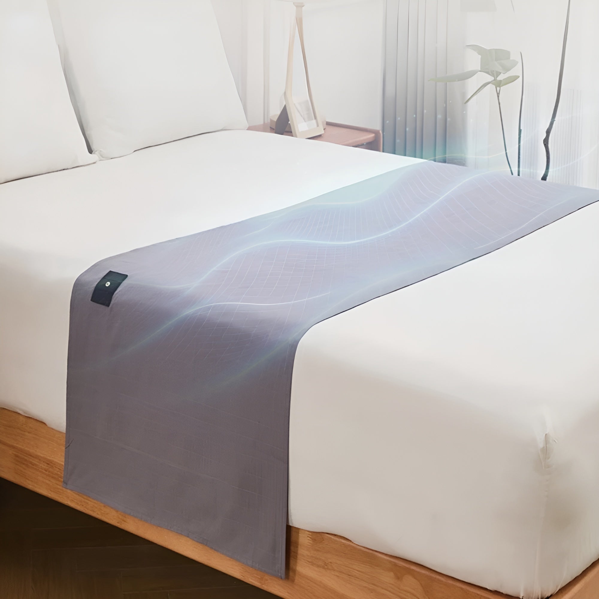 Globetrek° GroundingSheet: Sleep Enhancing Grounding Bed Sheet