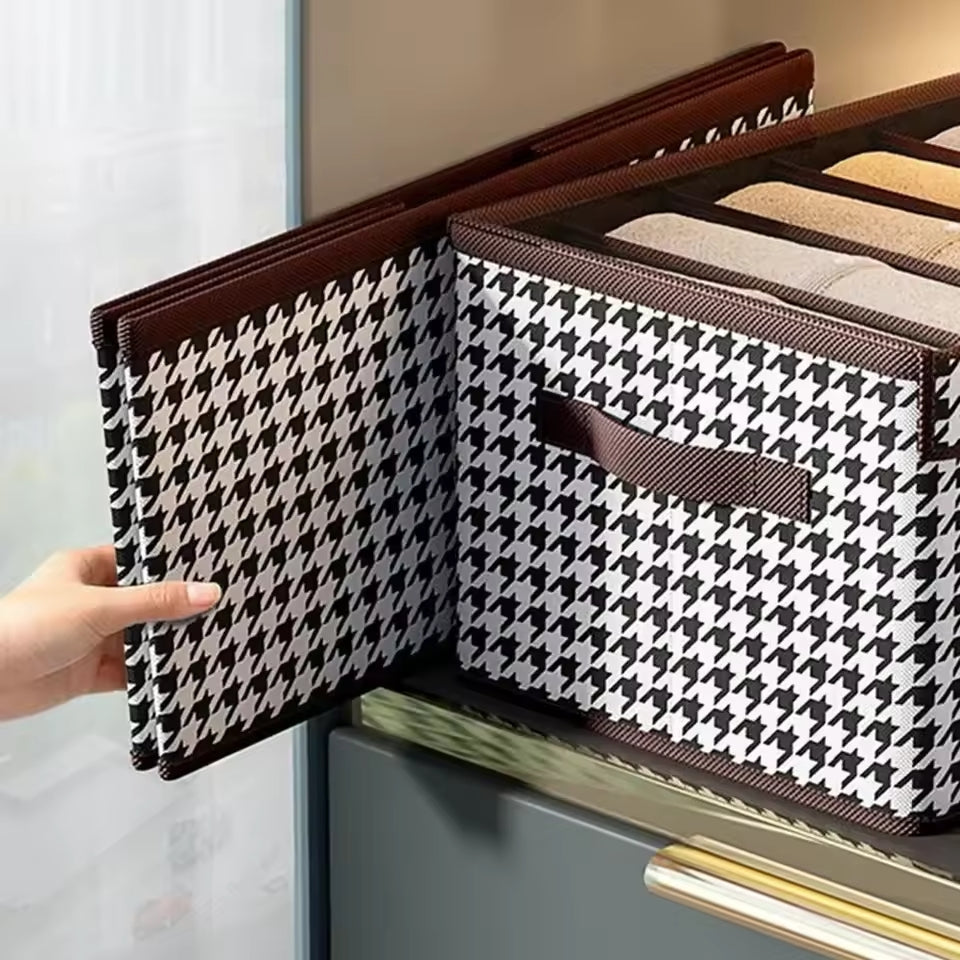 Globetrek° ClothesStorage 1+1 FREE: Foldable Clothes Organizer Storage Box