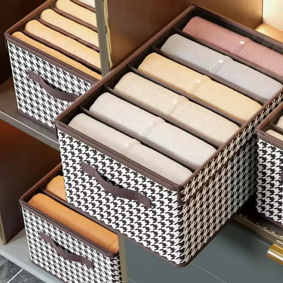 Globetrek° ClothesStorage 1+1 FREE: Foldable Clothes Organizer Storage Box